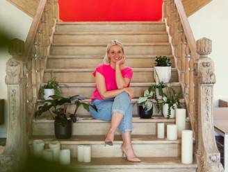 Kinga Kantorska uit ‘Blind gekocht’ groeide op in een flat van 30 vierkante meter: “Ik heb leren zwemmen tussen de obstakels die de wereld voorschotelt”