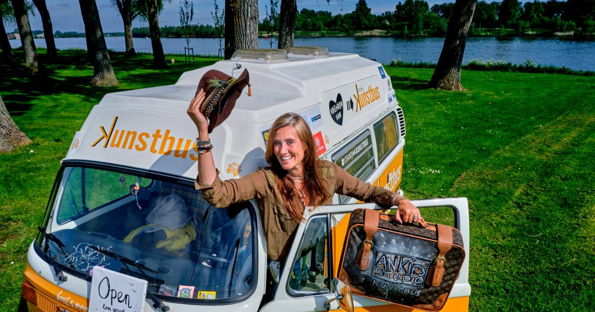 Ankie uit Puttershoek krabbelde op na verlies van haar kleine zusje (14): ‘Ze was er opeens niet mee