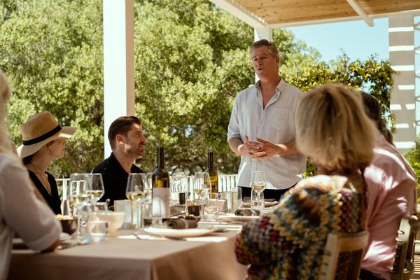 Twee zomers (open audiodescriptie)