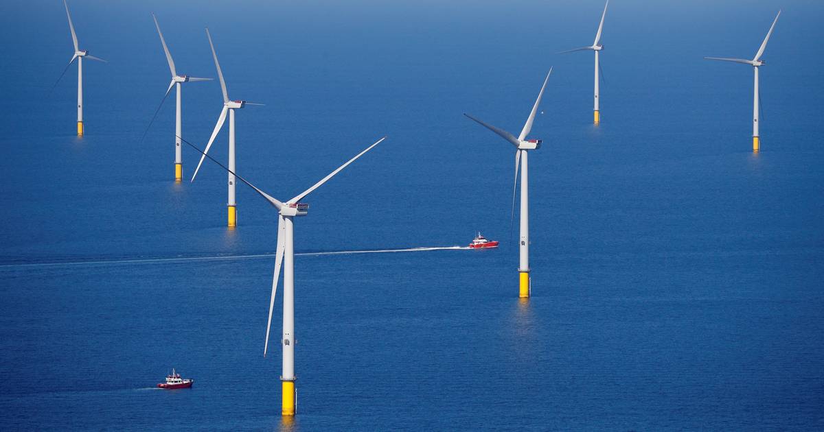 Orsted’s Final Investment Decision for Hornsea 3 Offshore Wind Farm: What It Means for the Industry