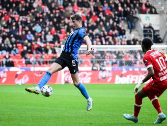 Verketterd, verhuurd, maar nu terug (en weer in de basis bij Club): de verrijzenis van Jack Hendry die orde moet scheppen in de defensieve chaos