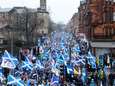 Tienduizenden Schotten demonstreren in regen voor onafhankelijkheid
