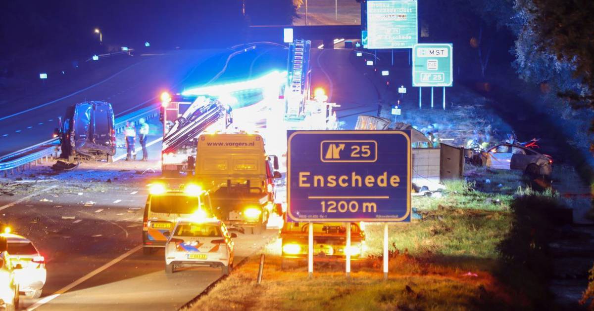 Firat D. knalt met 240 kilometer per uur over snelweg en veroorzaakt dodelijk ongeval: ‘Ik keek niet door voorruit’.