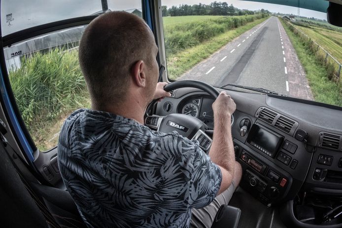 Bijna vijf jaar geleden veroorzaakte vrachtwagenchauffeur Bart een dodelijk ongeluk. Dankzij professionele hulp en steun van vrienden en familie heeft hij dat een plek kunnen geven.