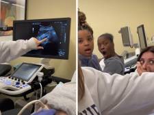 Une élève infirmière découvre qu’elle est enceinte lors d'un cours d'échographie