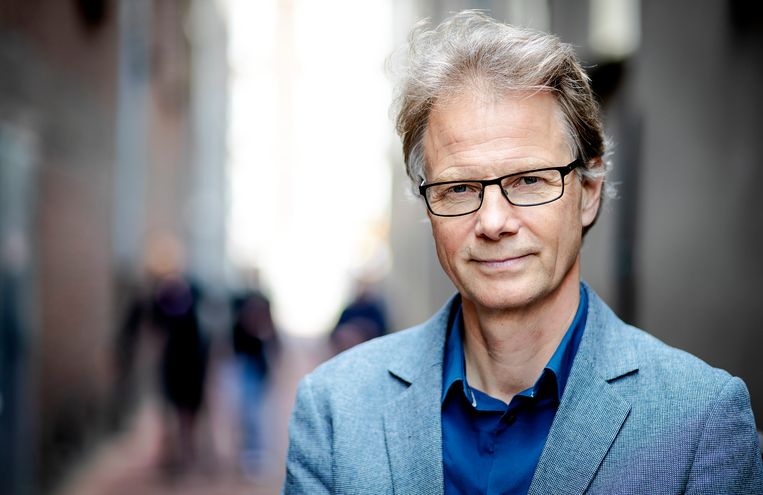 AMSTERDAM - Portret van Rene Moerland, de nieuwe hoofdredacteur van NRC Handelsblad. ANP ROBIN VAN LONKHUIJSEN Beeld Hollandse Hoogte /  ANP