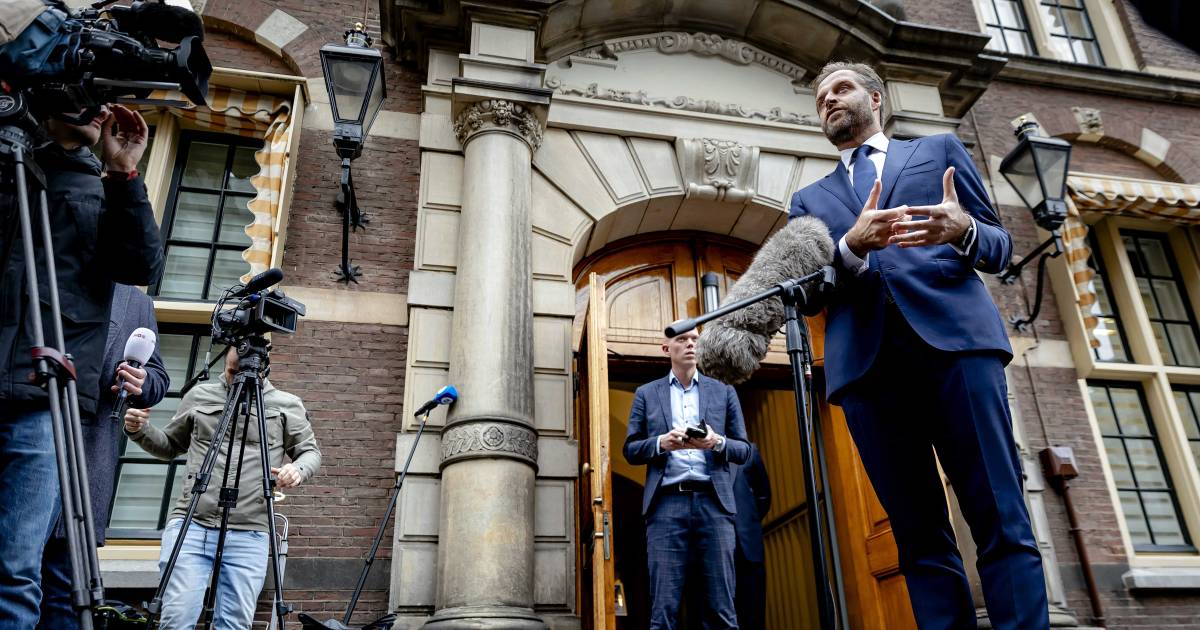 Kabinet broedt op ‘avondlockdown’: veel dicht om 17.00 uur, scholen buiten schot