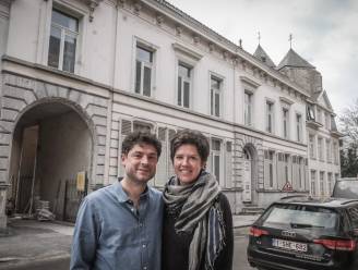 “Tafelen met zicht op waar Guldensporenslag zich afspeelde”: Bas en An nemen nieuwe start met restaurant ViEr in historisch Kortrijk