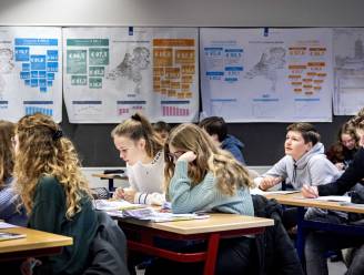 Geen eindtermen meer, maar ‘minimumdoelen’ in secundair onderwijs: Weyts bereikt akkoord met koepels over hervorming