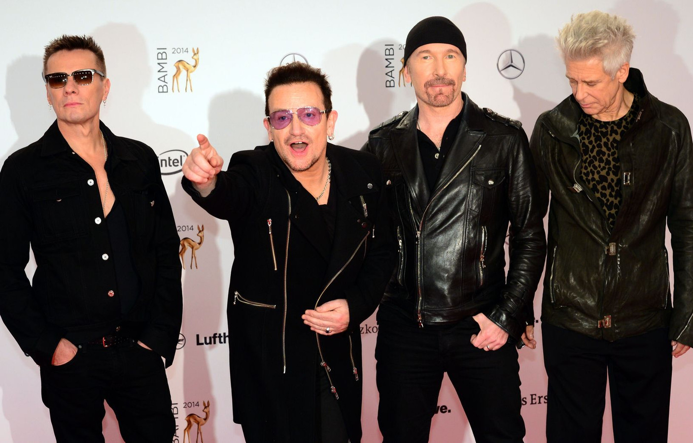 Группа горожане. Группа u2. Солист группы u2. Участники группы u2 фото. Группа u2 акустика фото.