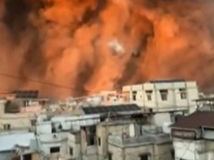 Omstander filmt explosie in Beiroet na luchtaanval Israël