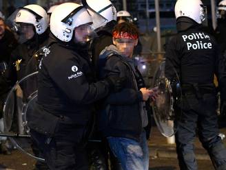 Juridische schemerzone: politie neemt foto's om Brusselse relschoppers te identificeren