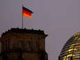 Aantal verdachten rond geplande staatsgreep in Duitsland gestegen naar 55: ook 420.000 euro aan geld en edele metalen in beslag genomen