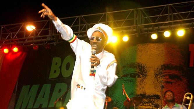 Reggaemuzikant Bunny Wailer (73) van The Wailers overleden