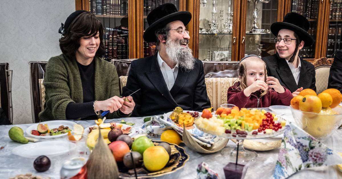 REPORTAGE. Hoe de ultraorthodoxe joden in Antwerpen écht denken over corona en de maatregelen