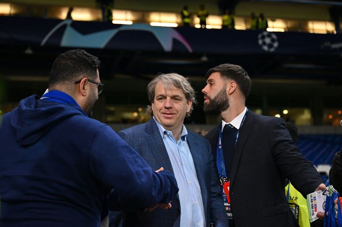 Todd Boehly, de nieuwe eigenaar van Chelsea, heeft al honderden miljoenen in de club geïnvesteerd.