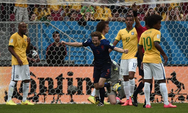 Daley Blind: 'I scored a goal in the 3-0 win against Brazil.  A goal on the right, and my father is on the bench as the national assistant coach.  Image ANP/AFP