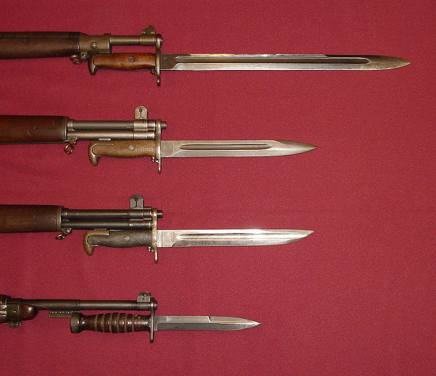 Différents modèles de baïonnettes