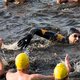 Déze bekende Nederlanders gaan de Elfstedentocht zwemmen