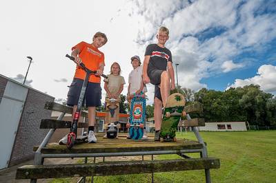 Jeugd op handtekeningenjacht om Willemstad een leuke pumptrack te bezorgen