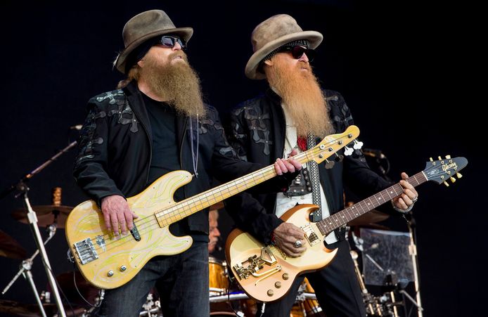 Dusty Hill et Billy Gibbons (Glastonbury, juin 2016)