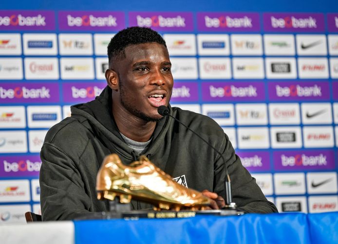 Onuachu met zijn Gouden Schoen.