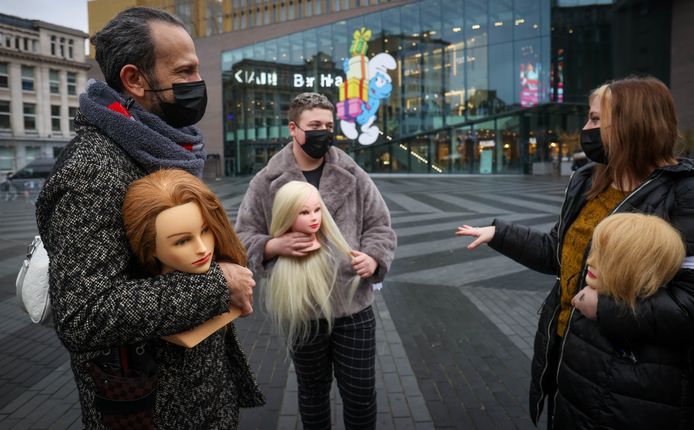 Les coiffeurs de Charleroi avaient manifesté sur la Place Verte le 2 décembre dernier.