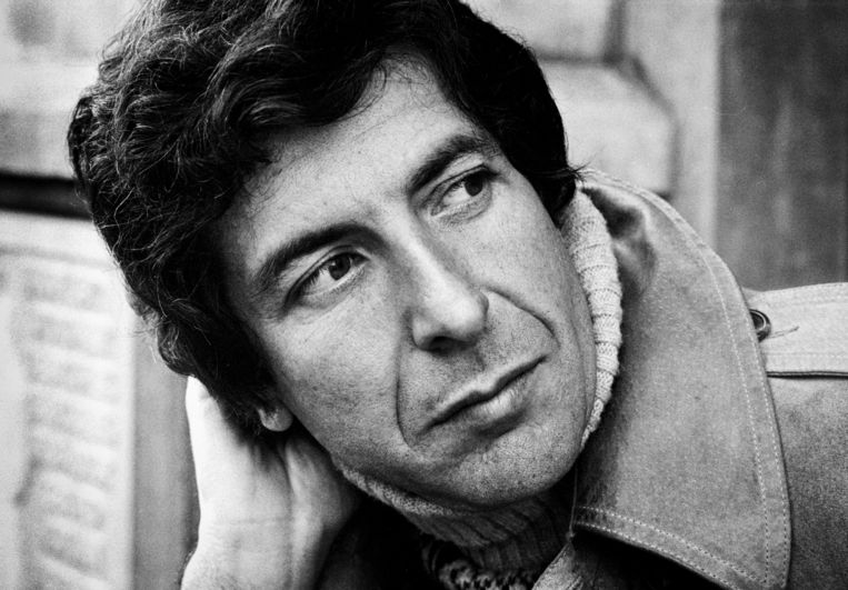Leonard Cohen in april 1972 in Amsterdam. Beeld Gijsbert Hanekroot / Getty