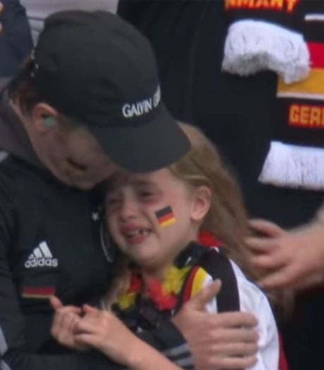 Huilend Duits meisje van viral fragment massaal uitgelachen, Britten halen enorm bedrag op