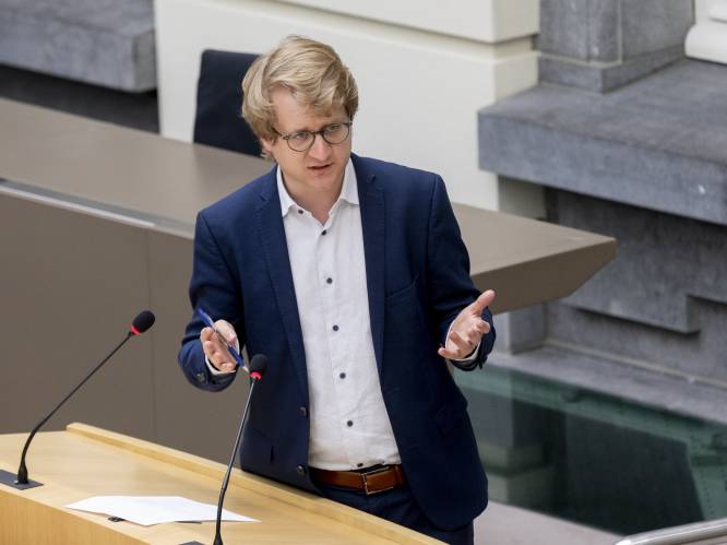 Brecht Warnez is meest ijverige West-Vlaamse parlementslid