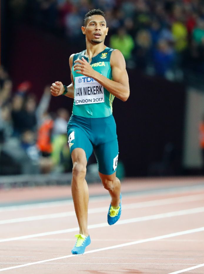 Van Niekerk domineert 400 meter | Andere sporten | AD.nl