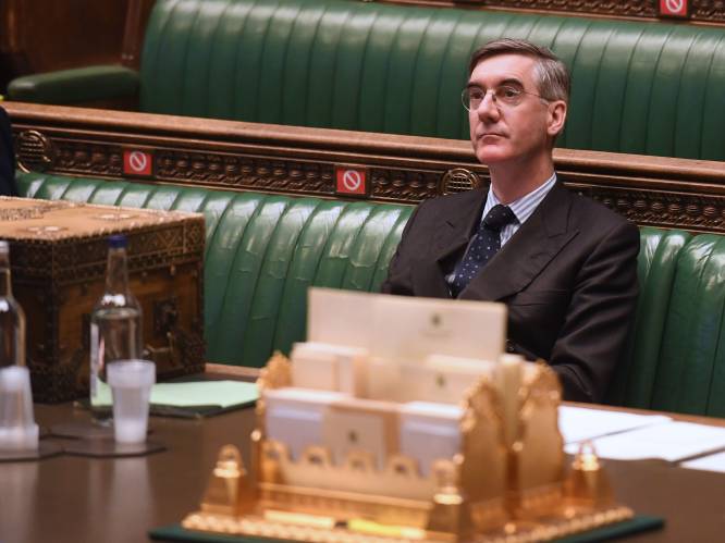 Prijzen voor Schotse vis kelderen door grensgedoe brexit, maar volgens notoire brexiteer zijn de vissen nu wel “Brits en dus gelukkiger”