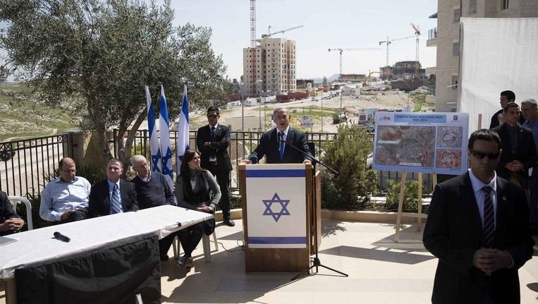 Premier Netanyahu spreekt de pers toe in Jeruzalem. Beeld reuters