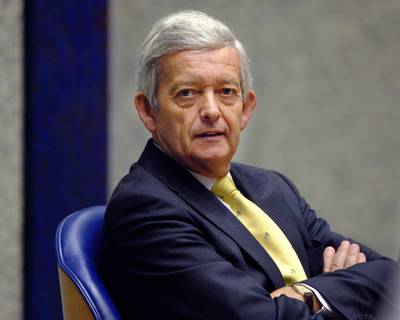Oud-ministers geen getuigen in corruptieproces dienstauto's