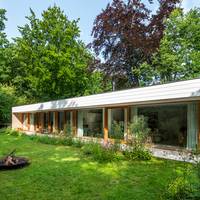 Deze vijf woningen halen de tuin naar binnen: ‘De reeën komen tot aan het raam’