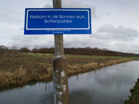'Geen graven langs Staelduinsebos'