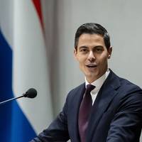 Nederlands parlement wijst Rob Jetten (D66) aan als formateur, stap richting premierschap