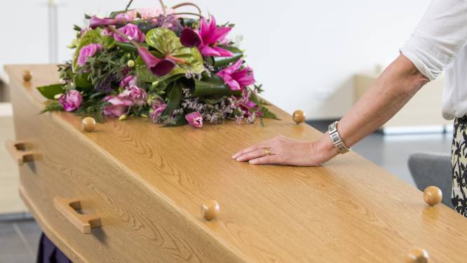Oversterfte houdt aan: weer duizenden mensen meer overleden