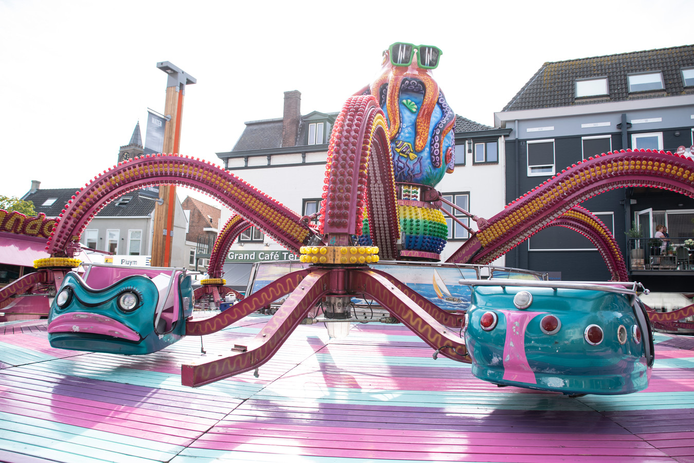 Kermis in Terneuzen is van start een week lang brullen, gieren