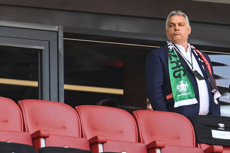 Hongaard premier Viktor Orbán in de Puskás Aréna. Beeld Reporters / DPA