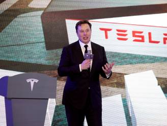 Nooit verloor een bedrijf zo veel beurswaarde als Tesla de voorbije weken