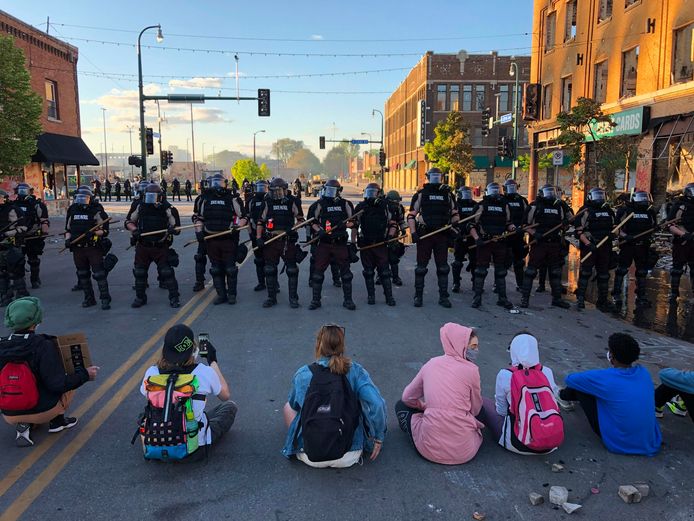 Protest tegen politiegeweld tegen zwarte Amerikanen, Minneapolis.