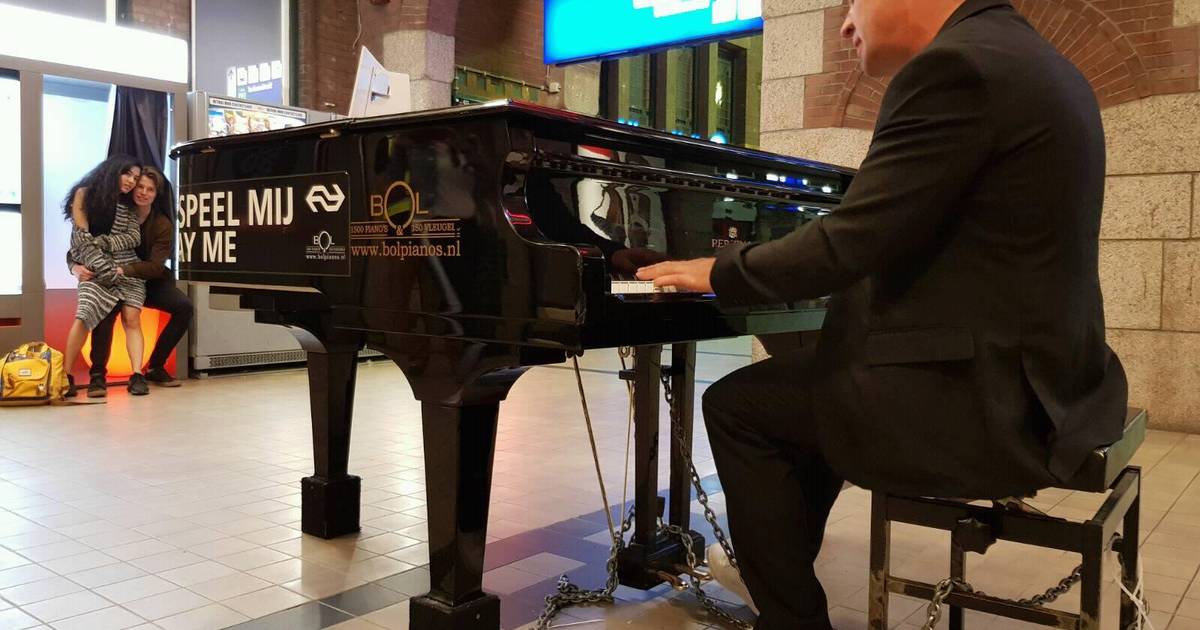 Piano in stationshal Eindhoven komt een stukje dichterbij Eindhoven