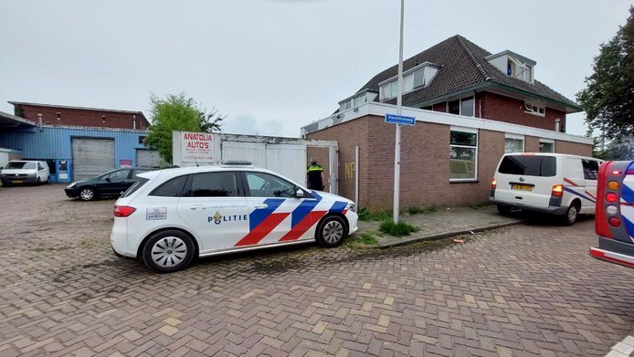 Hulpdiensten aan de Slachthuisweg in Hengelo.