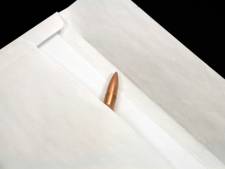 Le gouverneur de la Banque de Grèce menacé