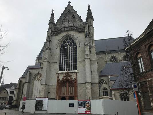 De Sint-Martinuskerk in Aalst.