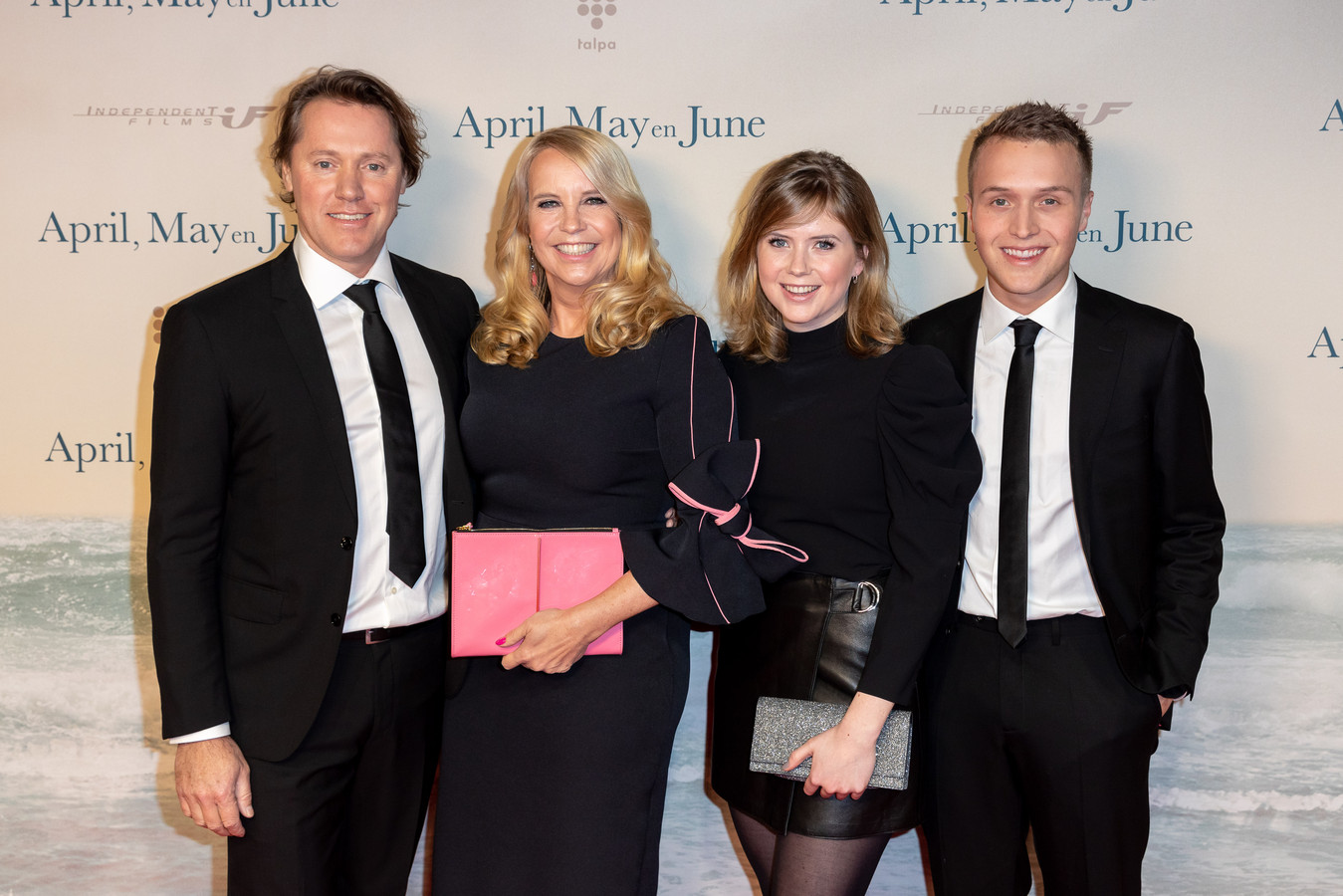 Noa schaamt zich soms voor moeder