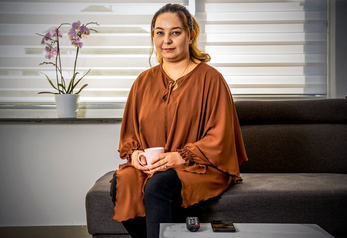 Sapna Nabizada zat maandenlang uitzichtloos ‘opgesloten’ in Kaboel.
