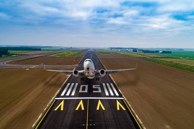 Kabinet weert deel Nederlandse vakantiegangers van Schiphol