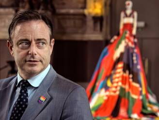 De Wever voert druk op andere partijen op en stelt start Vlaamse formatie uit